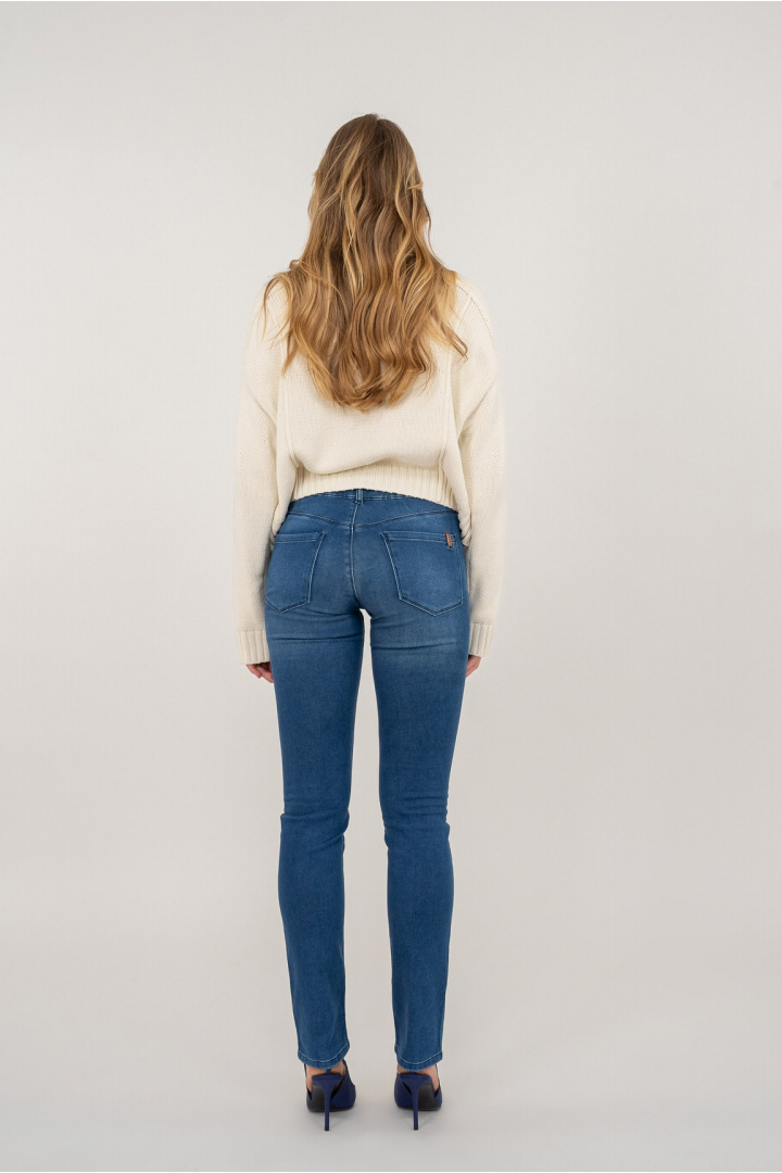 Medium blue