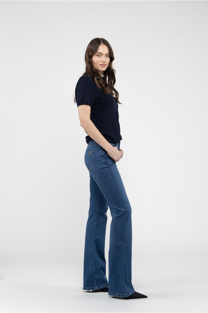 Medium blue