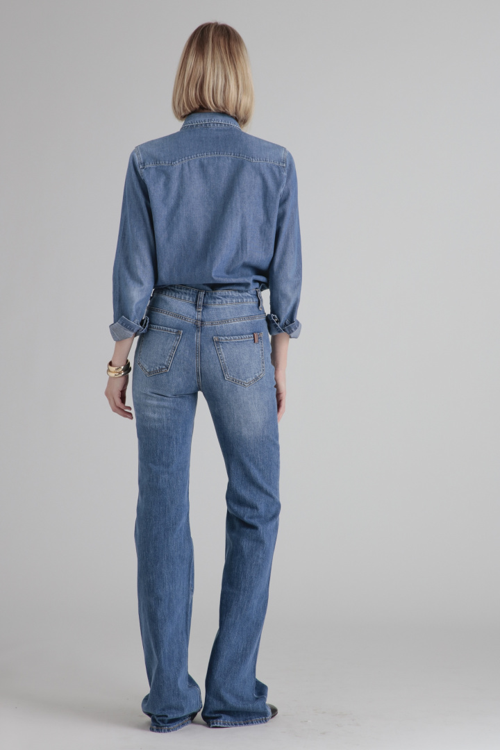 Medium blue