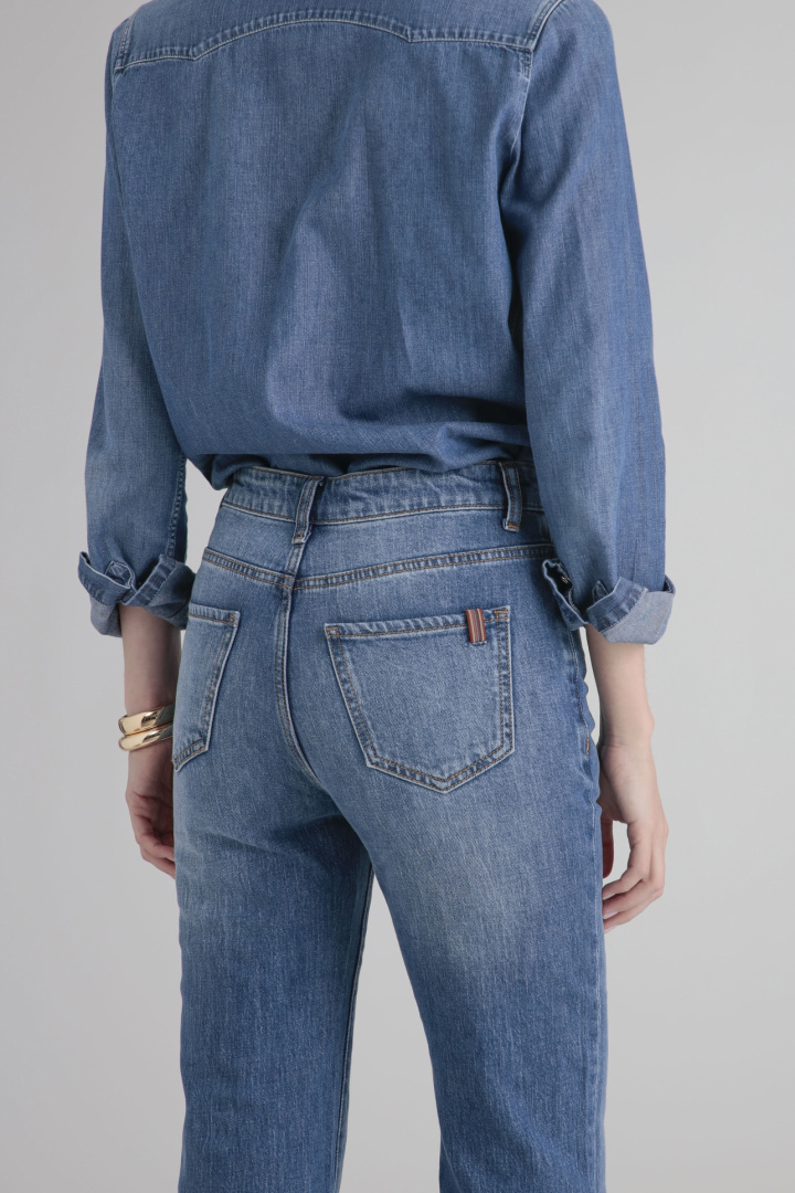 Medium blue