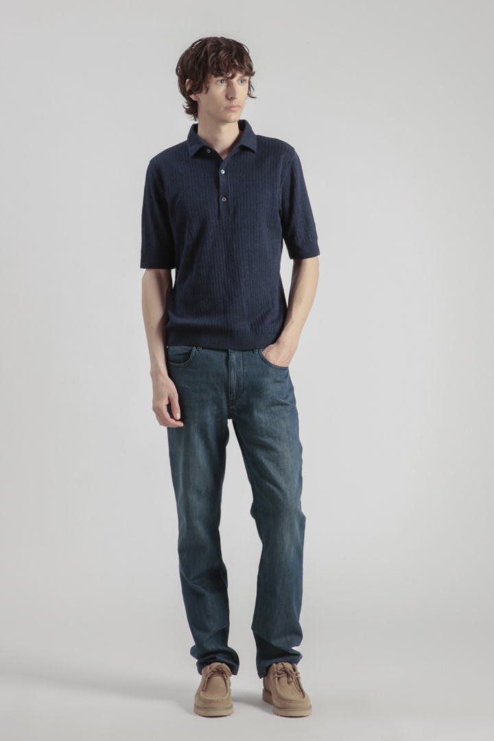 Medium blue